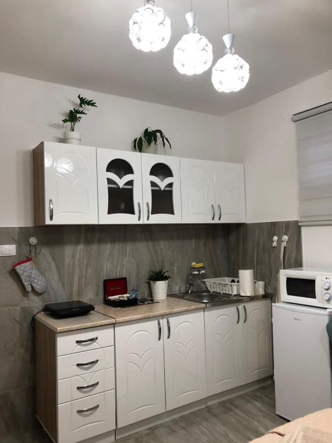 Studio Lotos Belgrado Exterior foto